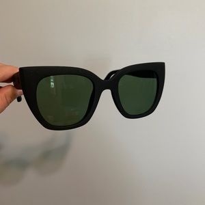 TOMS Cat Eye Sunglasses